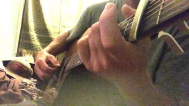 Finger Picking Style on a Maton EMJ-625c Acoustic Guitar Original Song by Ylia Callan Guitar